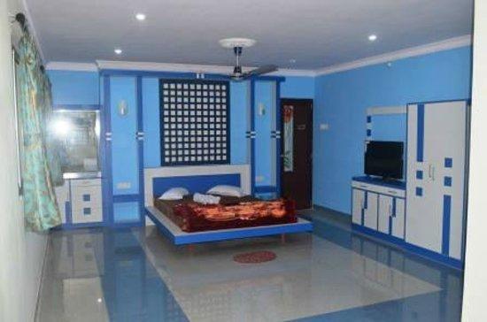 R L Palace Hotell Burnpur Eksteriør bilde